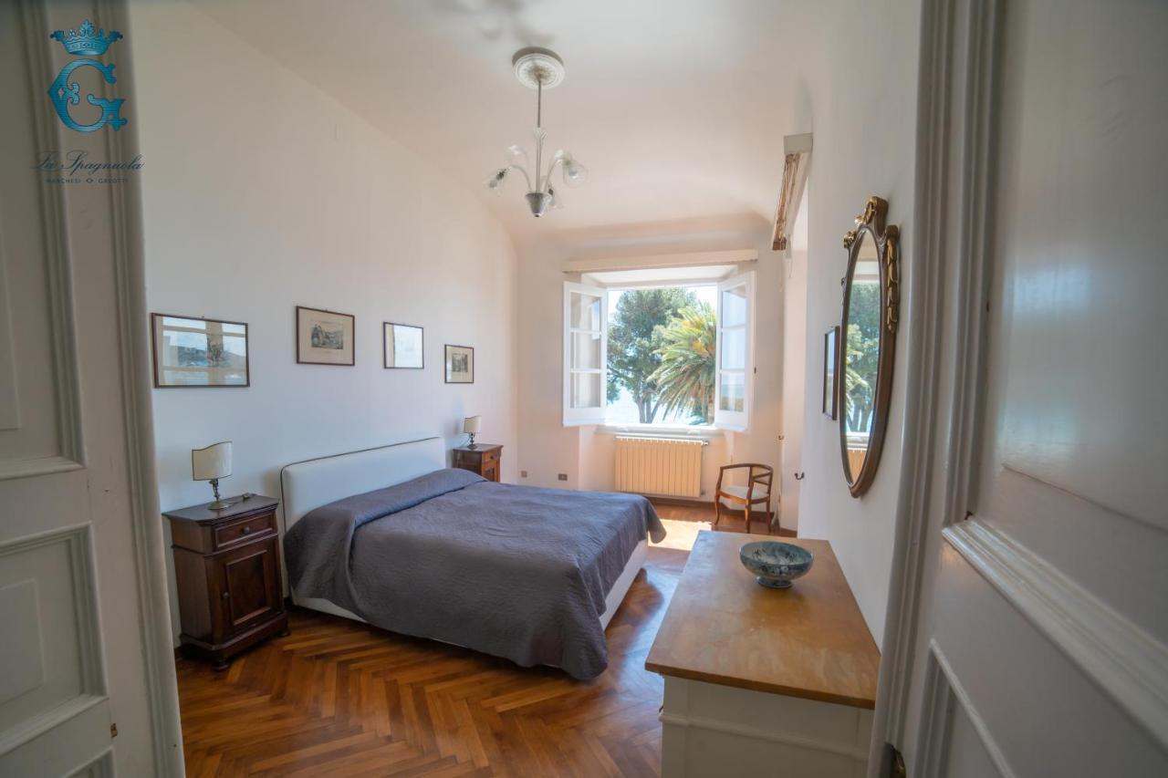 La Spagnuola - Villa Cinquecentesca Sul Mare Con Parco Privato Savona Buitenkant foto