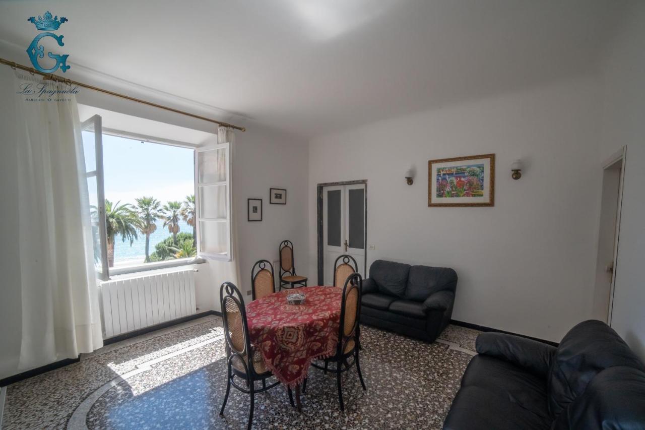 La Spagnuola - Villa Cinquecentesca Sul Mare Con Parco Privato Savona Buitenkant foto