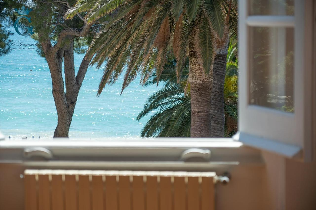 La Spagnuola - Villa Cinquecentesca Sul Mare Con Parco Privato Savona Buitenkant foto
